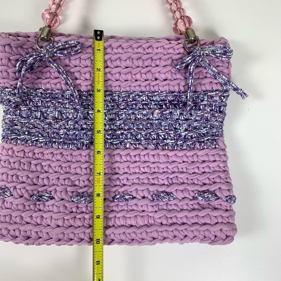 Mauve Crocheted handbag with Bead Handles - Picture 5 of 5